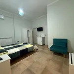 La Casetta Di Fra & Giu 3*