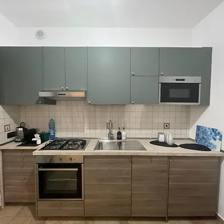 La Casetta Di Fra & Giu 3*