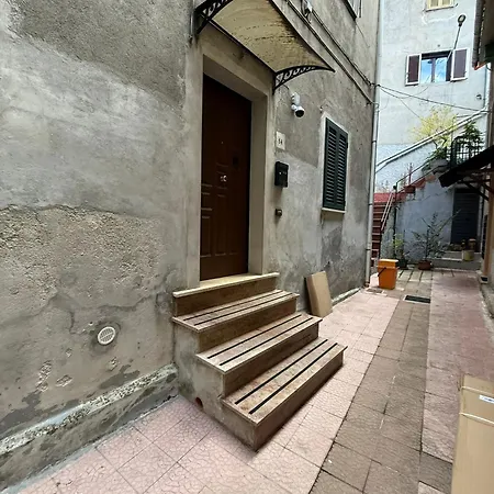 La Casetta Di Fra & Giu Frühstückspension Longobucco