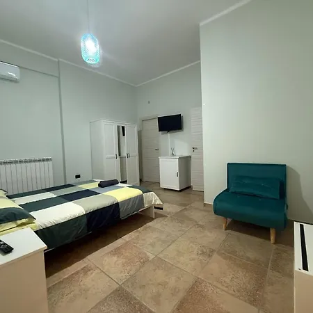 La Casetta Di Fra & Giu 3*