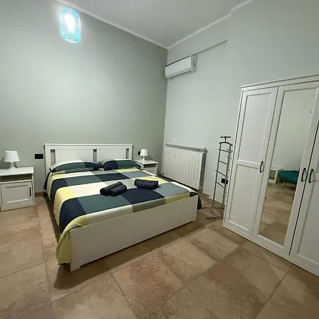 La Casetta Di Fra & Giu B&B Longobucco